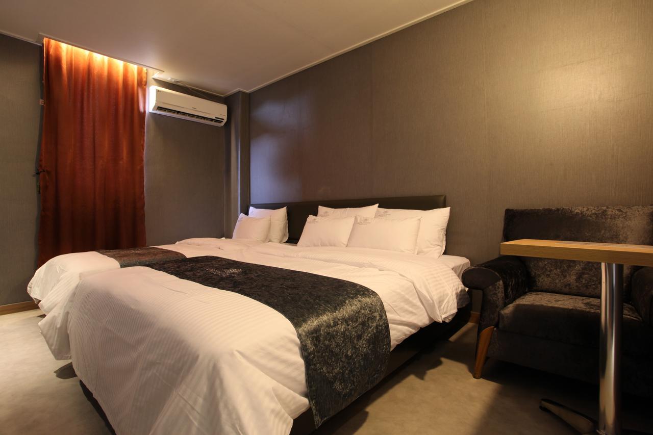 Lineplus Hotel Gimpo Exterior photo